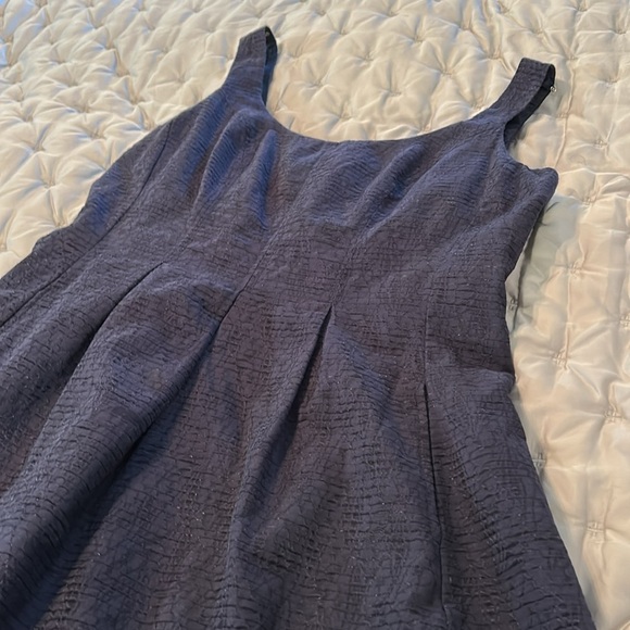 Elegant Nine West Dark Blue Sleeveless Dress - Picture 1 of 4